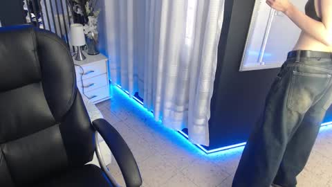 LIA online show from 01-19-26, 12:09