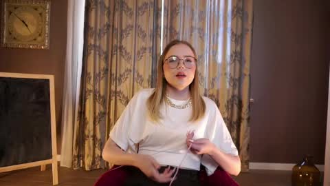 Snapshot of tiannadavy chatting on 04-01-26, 11:33 Jane online show from 04-01-26, 11:33