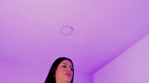 tiannagloww online show from 03-04-26, 07:20