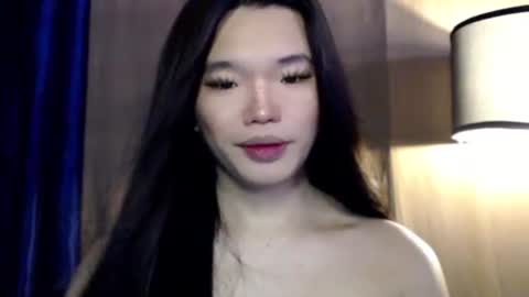 Snapshot of tiaragodhere chatting on 11-06-25, 12:44 Ms. Tiara online show from 11-06-25, 12:44