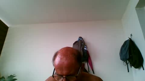 tiaretiareopui online show from 12-31-24, 09:31