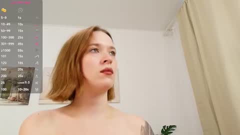 Snapshot of tiashy chatting on 07-22-26, 01:25 Tia online show from 07-22-26, 01:25