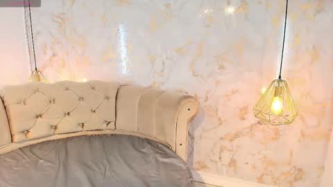 Tifani brown online show from 02-14-26, 12:13