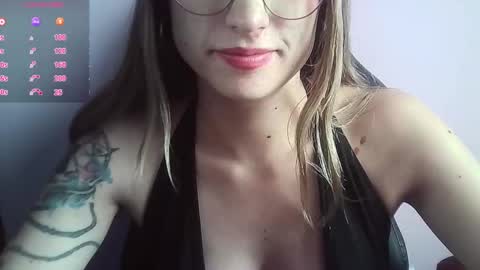 Tifanny online show from 09-09-25, 09:25