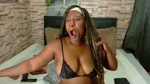 Snapshot of tifanny_fiire chatting on 07-07-26, 09:13 leidy online show from 07-07-26, 09:13