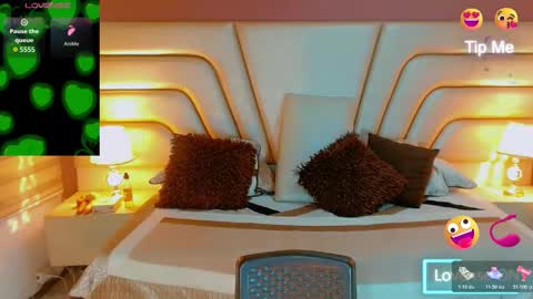 Tifannysexy69 online show from 11-19-25, 12:16