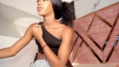 Tifanny online show from 09-19-25, 07:03