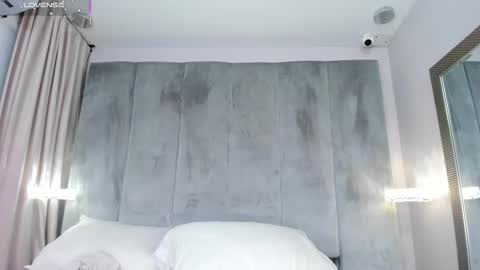 Tifany  online show from 02-08-26, 08:40