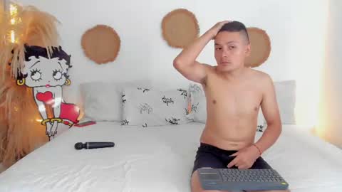 Snapshot of tifanyrossii chatting on 07-07-26, 05:39 tifanyrossii online show from 07-07-26, 05:39
