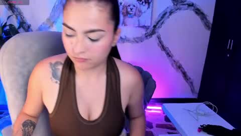    online show from 08-01-26, 04:56