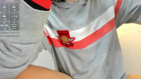 Tiffany online show from 03-04-25, 01:12