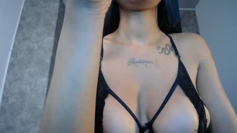 tiffany_1m online show from 01-17-25, 06:23