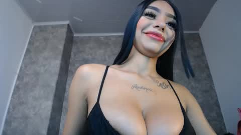 tiffany_1m online show from 01-21-25, 12:18