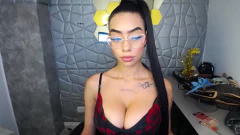 tiffany_1m online show from 03-08-25, 12:30