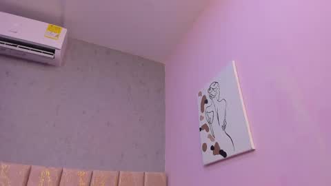 tiffany_mendez online show from 05-25-26, 12:00