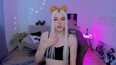 Snapshot of tiffany_smitch chatting on 02-07-26, 06:50 Tif online show from 02-07-26, 06:50