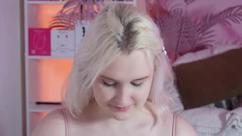 tiffanyjons online show from 04-05-26, 06:27