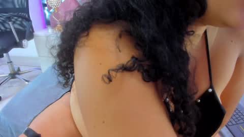 Tiffany Miller online show from 12-20-24, 06:13