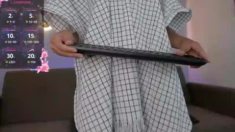 Tifany online show from 02-15-26, 09:33