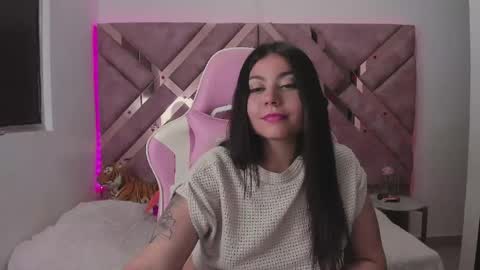 Snapshot of tigerbaby_ chatting on 05-20-26, 08:48 Ana online show from 05-20-26, 08:48
