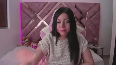 Snapshot of tigerbaby_ chatting on 05-30-26, 02:36 Ana online show from 05-30-26, 02:36