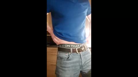 tigerjow941808 online show from 02-15-26, 09:33