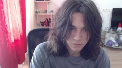 Snapshot of tiiiiiiiiiim chatting on 06-29-26, 01:33 Tim online show from 06-29-26, 01:33