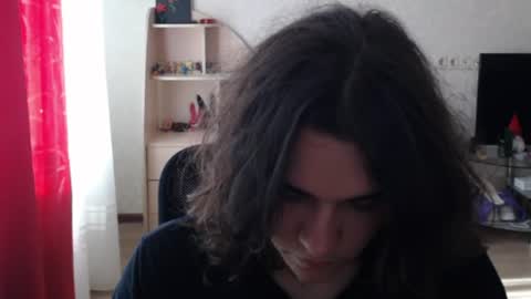 Snapshot of tiiiiiiiiiim chatting on 07-16-26, 01:39 Tim online show from 07-16-26, 01:39
