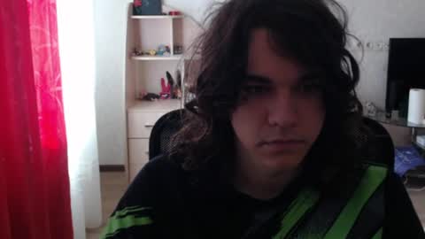 Snapshot of tiiiiiiiiiim chatting on 07-25-26, 02:03 Tim online show from 07-25-26, 02:03