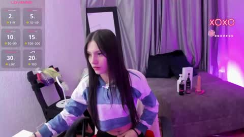 tiinajonus_ online show from 06-12-26, 04:44