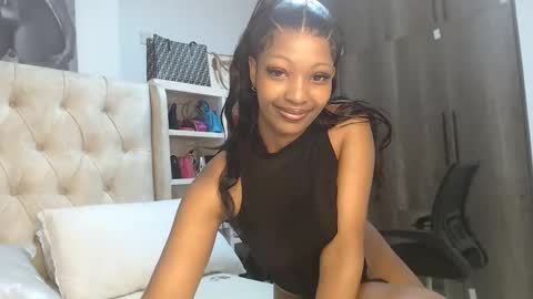 Tilly online show from 04-22-26, 02:36