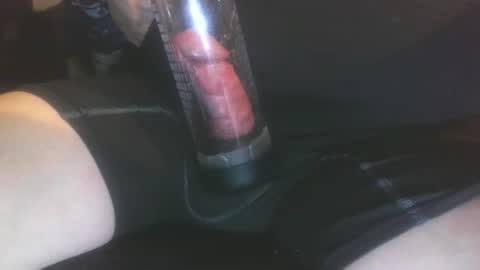 tim0926 online show from 10-23-25, 03:17