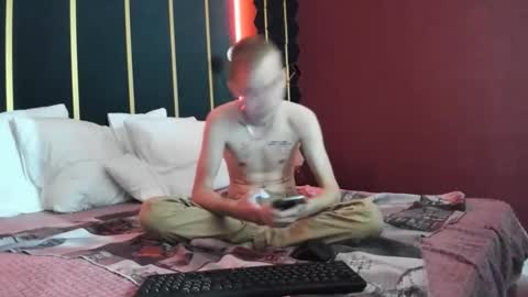 Snapshot of tim_blackk chatting on 09-30-25, 11:26 Tim online show from 09-30-25, 11:26