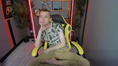 Snapshot of tim_blackk chatting on 10-06-25, 04:04 Tim online show from 10-06-25, 04:04