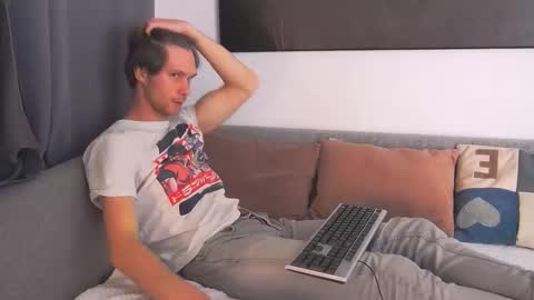 ask me online show from 11-25-25, 05:57