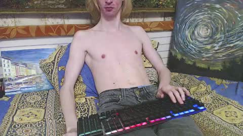 Snapshot of tima_drunk chatting on 12-03-24, 03:44 Timofey online show from 12-03-24, 03:44