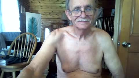 Snapshot of timcassforyou chatting on 07-16-26, 04:35 timcassforyou online show from 07-16-26, 04:35