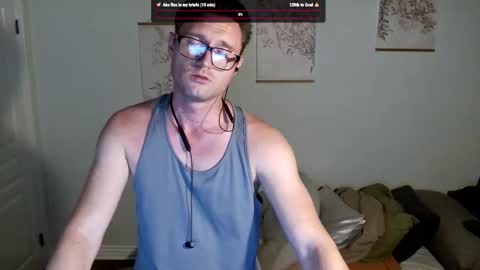 Snapshot of timelord157501 chatting on 11-10-25, 10:03 TimeLordRaps online show from 11-10-25, 10:03