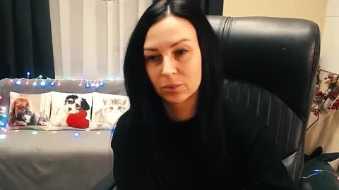 Snapshot of timeparadice chatting on 01-05-26, 05:27 Luisa online show from 01-05-26, 05:27