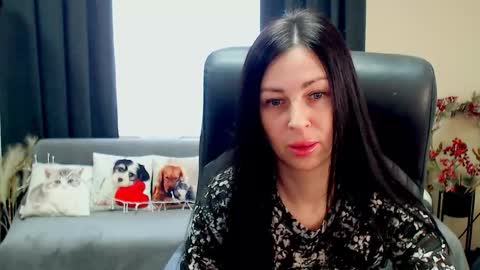 Luisa online show from 05-29-26, 08:23