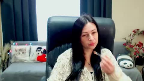 Luisa online show from 06-08-26, 07:53
