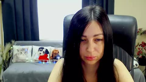 Luisa online show from 06-10-26, 07:51
