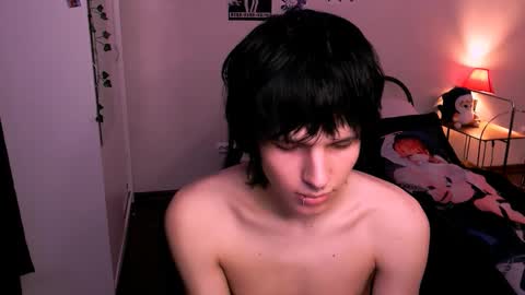 Snapshot of timi_moon chatting on 10-29-25, 09:16 timi_moon online show from 10-29-25, 09:16