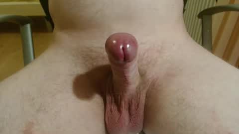 Snapshot of timide93 chatting on 11-24-25, 06:40 jeune coquin online show from 11-24-25, 06:40