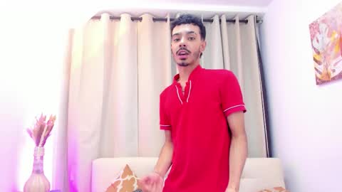 Snapshot of timothe_evans chatting on 02-07-26, 05:33 Evans online show from 02-07-26, 05:33