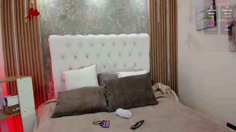 Timothy 21 years old online show from 02-10-26, 08:24