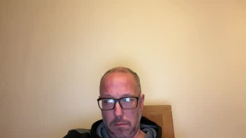 Snapshot of timtim19781978 chatting on 12-04-25, 05:32 timtim19781978 online show from 12-04-25, 05:32