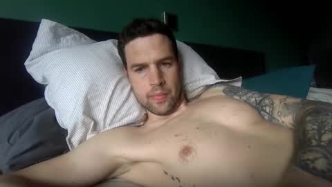 Snapshot of timvanluyten2109 chatting on 04-01-26, 09:32 timvanluyten2109 online show from 04-01-26, 09:32