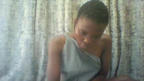Snapshot of tina2030 chatting on 09-22-25, 08:38 christine online show from 09-22-25, 08:38