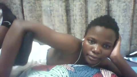 Snapshot of tina2030_1 chatting on 05-28-26, 06:32 tee online show from 05-28-26, 06:32